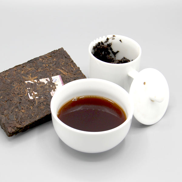 2007 Gold Needle White Lotus Brick (金針白蓮茶磚)
